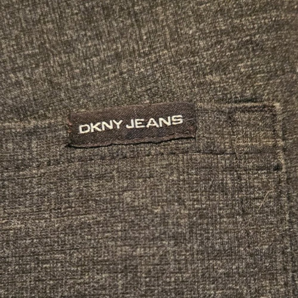DKNY Jeans Women's Sz XL  Black Stretch Material - Picture 3 of 4